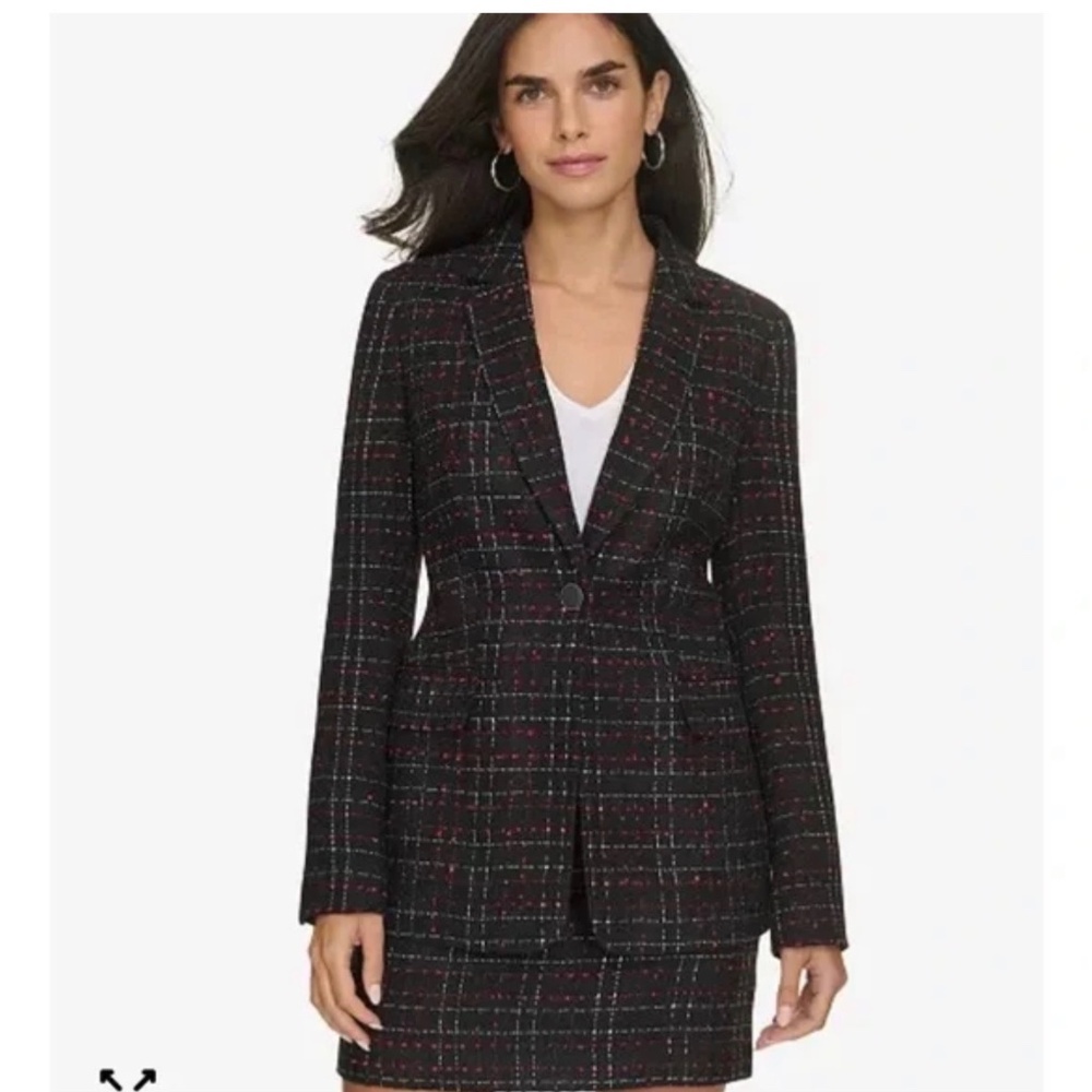 *NEW* Calvin Klein Black Tweed Blazer with Red & White Grid – Size 8